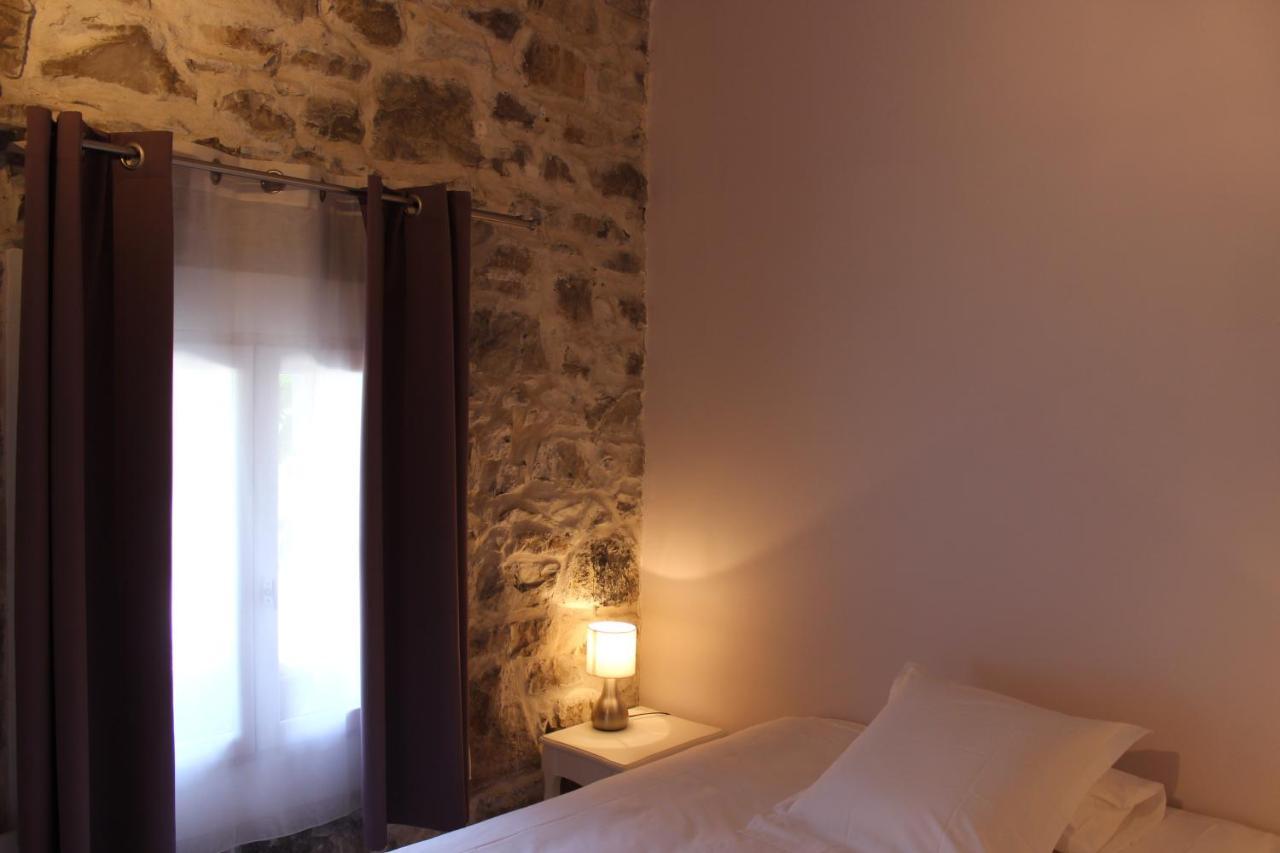 Le Mas De Roux Chambres D'Hotes Bragassargues Экстерьер фото