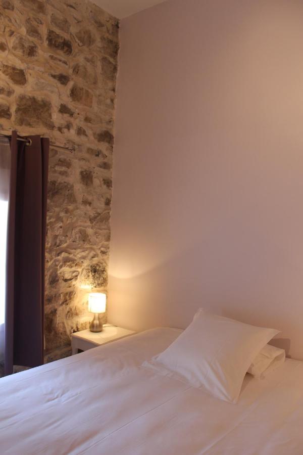 Le Mas De Roux Chambres D'Hotes Bragassargues Экстерьер фото